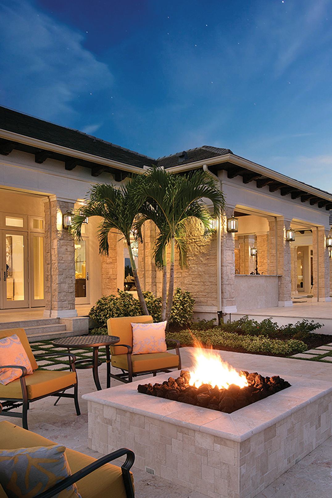 Fire Pits and Fire Tables | Grand Effects